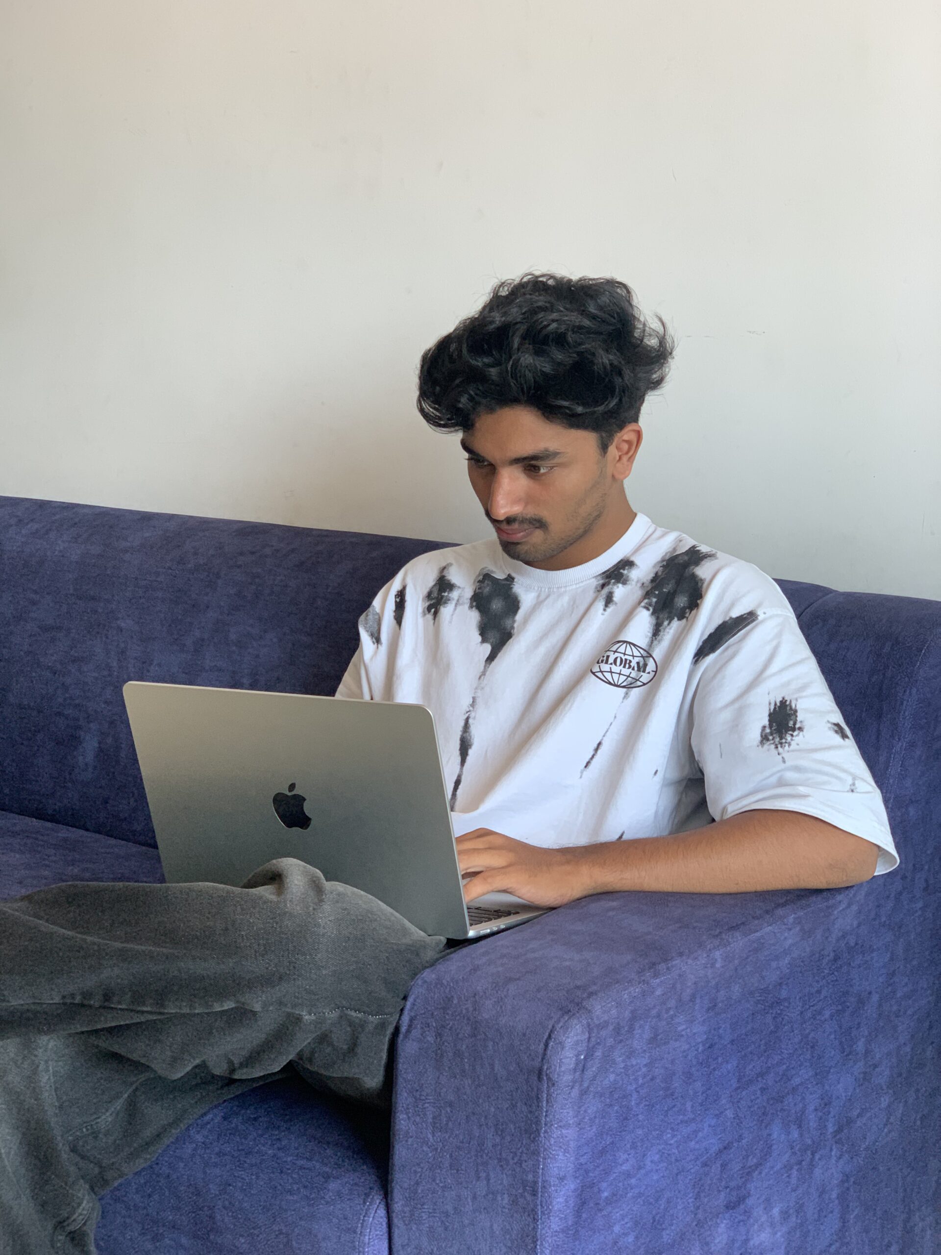 Adhil raza freelance digital marketing strategist in kannur